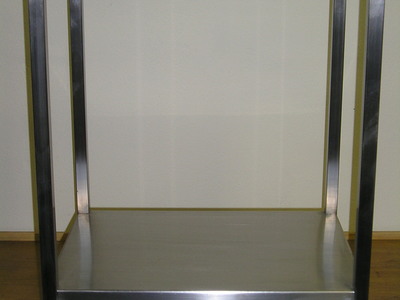 Nerezový stolek pro gastro provoz